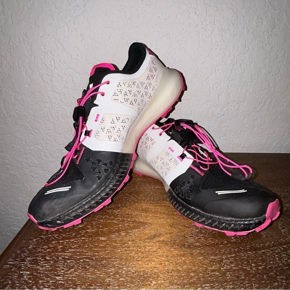 DYNAFIT Sky DNA W Lace Up Heel Preloader Sneaker Shoes